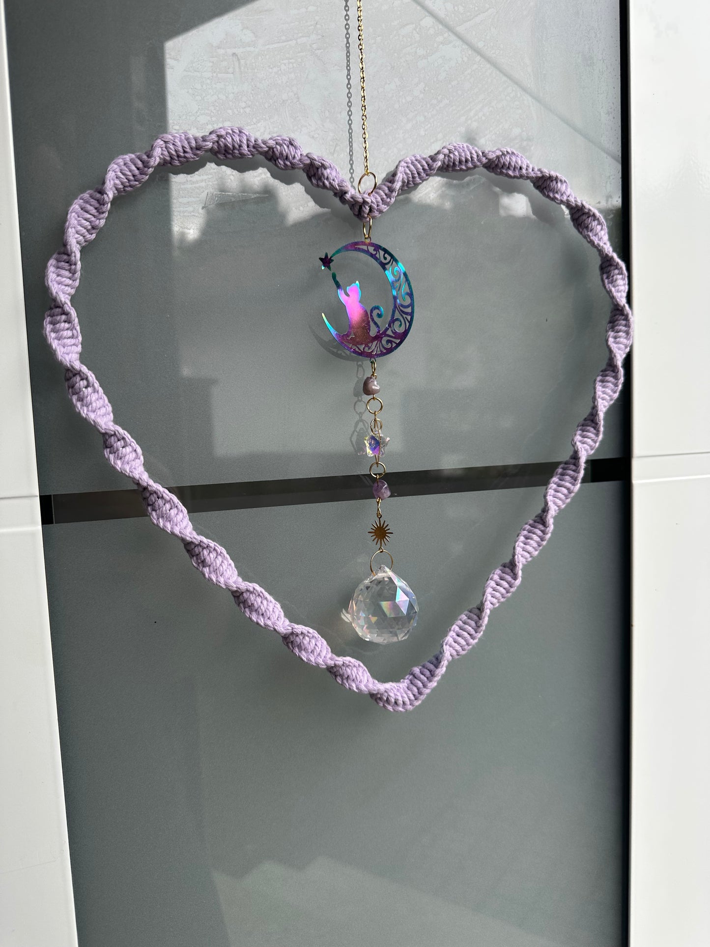 Sofortkauf Sonnenspiel Flieder HERZ KATZE|Gold Suncatcher Makramee