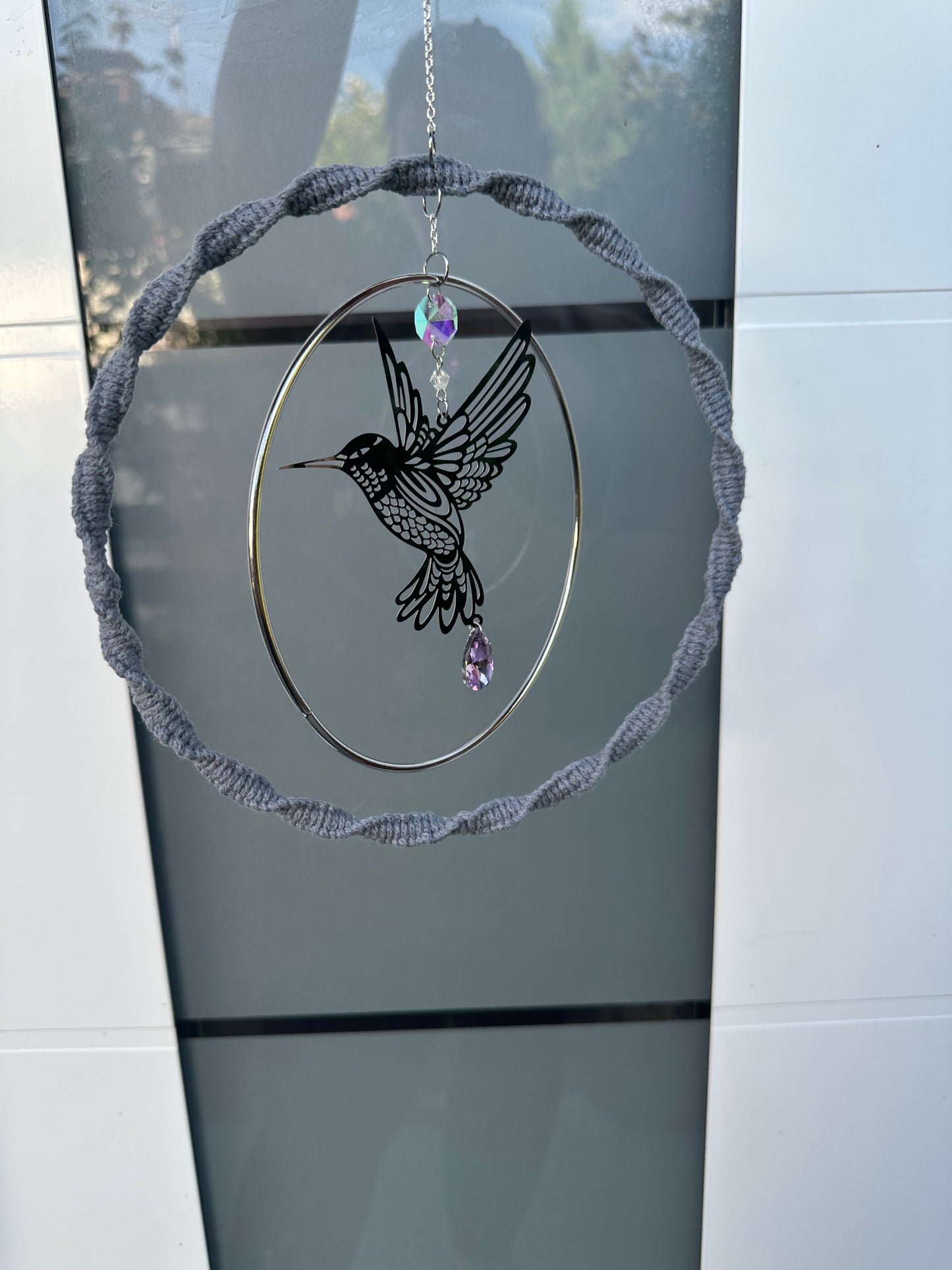 Sofortkauf Kolibri Grau im RING | Suncatcher Makramee