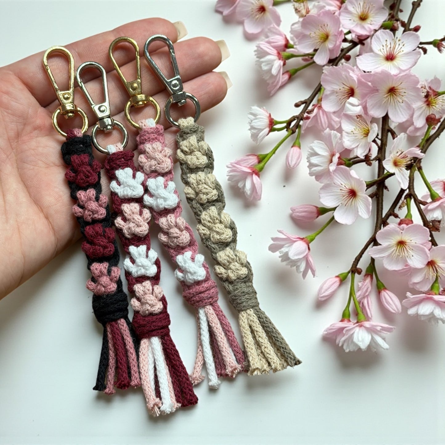 Sofortkauf Pfoten Kordel Makramee Schlüsselanhänger