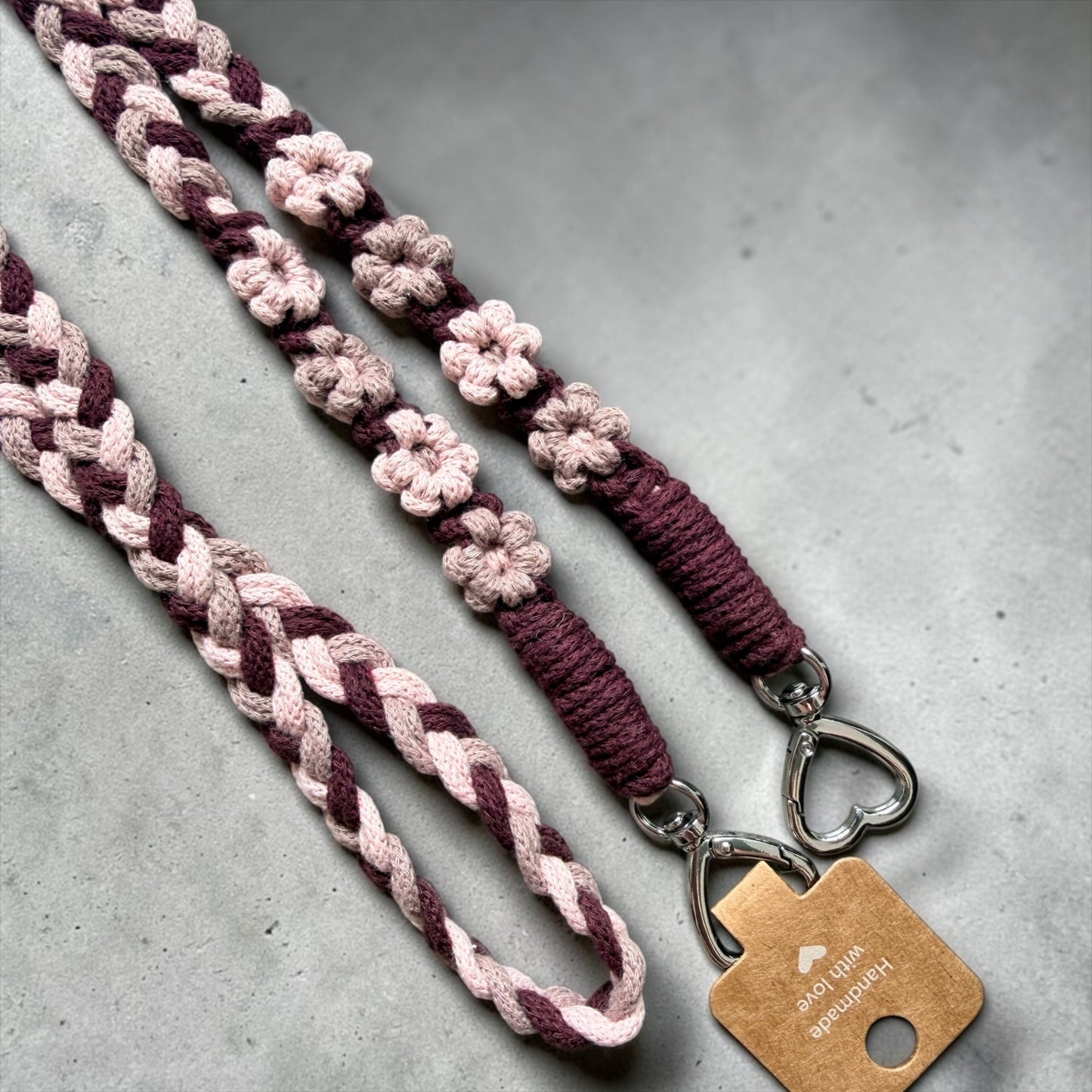 SOFORTKAUF Handykette Puder-Beere-Rosa 150cm Blumen - GEFLOCHTEN | Schlüsselkette