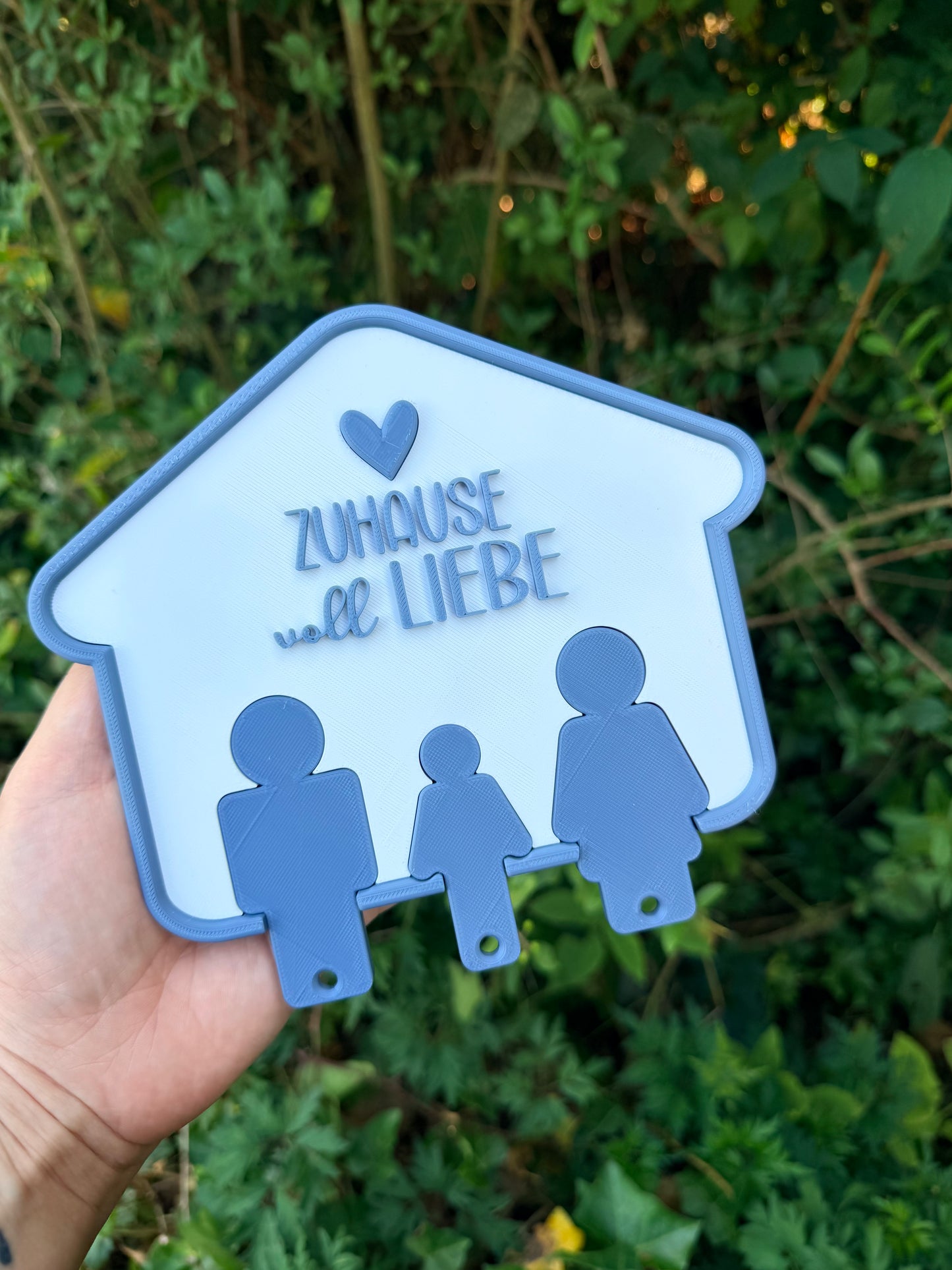 Sofortkauf Schlüsselbrett „Zuhause voll Liebe“ |Schlüsselhalter für Familien | Wanddeko / Geschenk zum Einzug